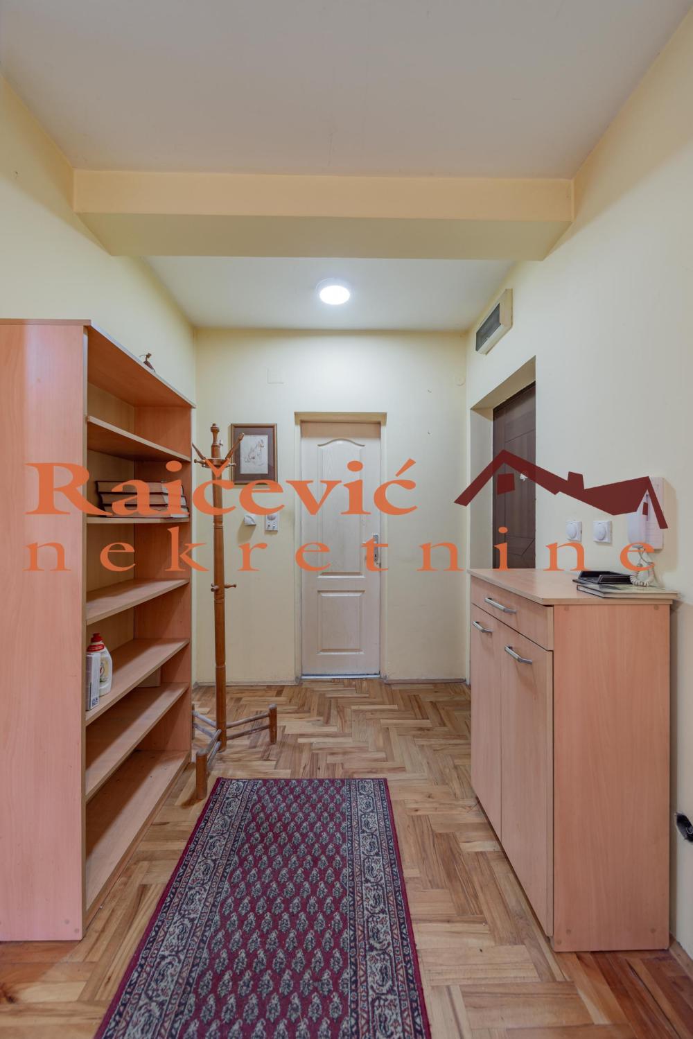 Slika 3 - Humski put, Jednoiposoban stan na prodaju, 31m2, 75.000€