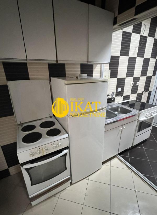 Slika 3 - Bulevar Kralja Aleksandra,  Lokal na prodaju, 80m2, 150.000€