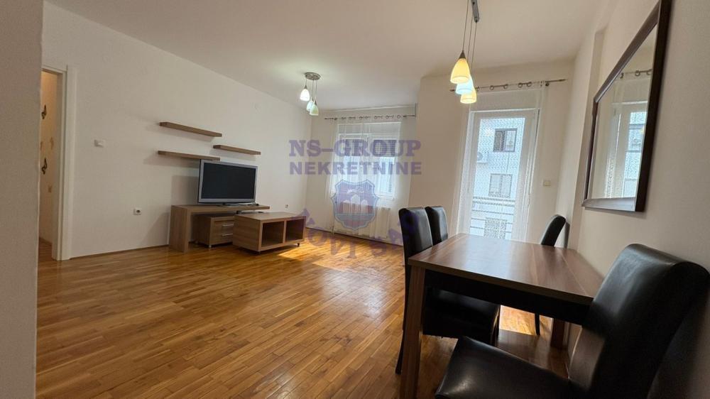 Glavna slika -Trosoban stan na prodaju, 75m2, 270.370€