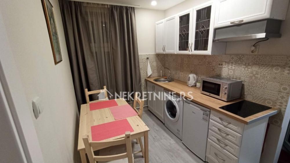 Slika 2 - Andrićev Venac, Jednosoban stan za izdavanje, 24m2, 550€