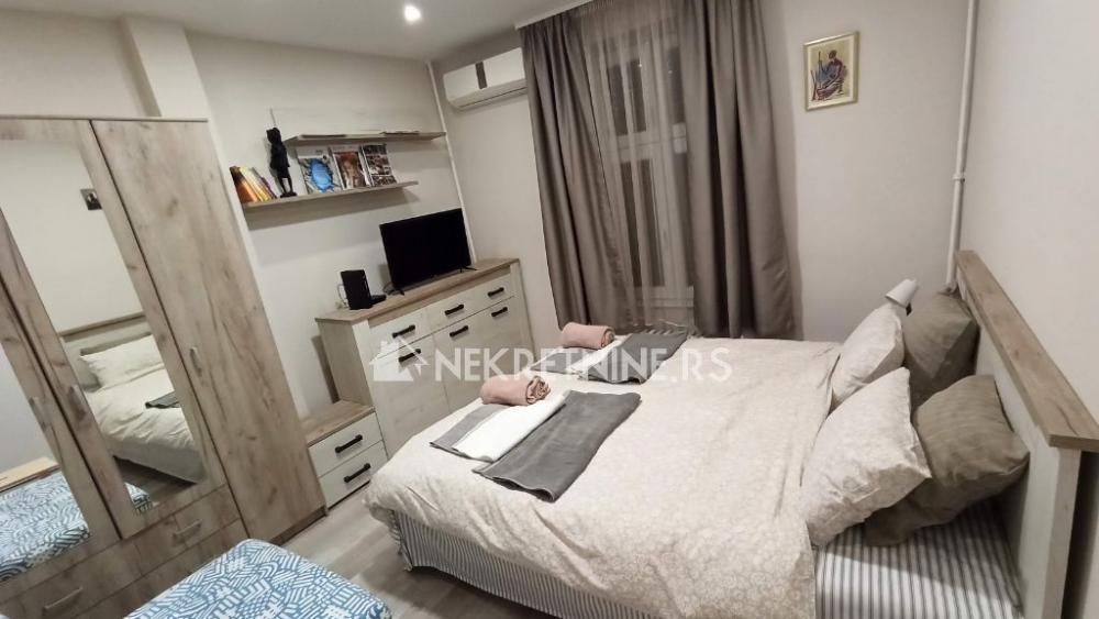 Glavna slika -Andrićev Venac, Jednosoban stan za izdavanje, 24m2, 550€