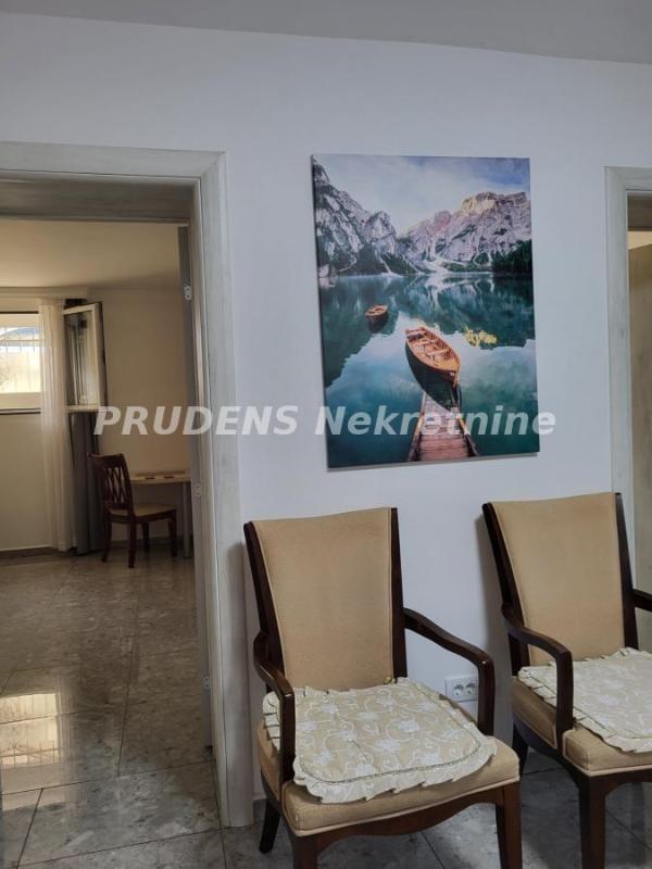 Slika 1 - Trosoban stan za izdavanje, 70m2, 700€
