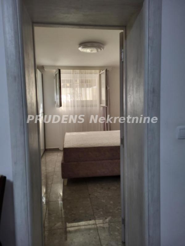 Slika 5 - Trosoban stan za izdavanje, 70m2, 700€