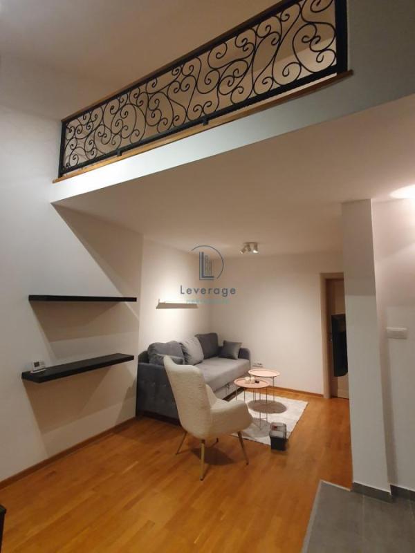 Slika 3 - Jelene Ćetković, Dvoiposoban stan na prodaju, 50m2, 330.000€