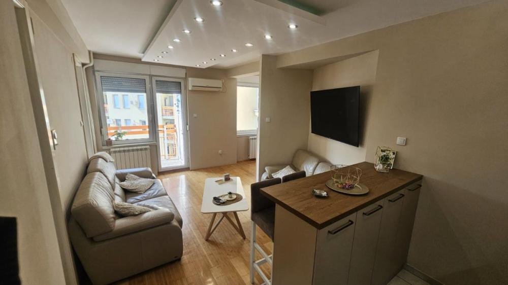 Slika 5 - Jednoiposoban stan za izdavanje, 41m2, 550€