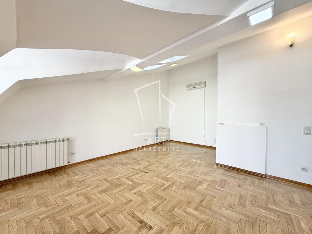 Slika 11 - Gavrila Principa,  Lokal za izdavanje, 380m2, 4.100€