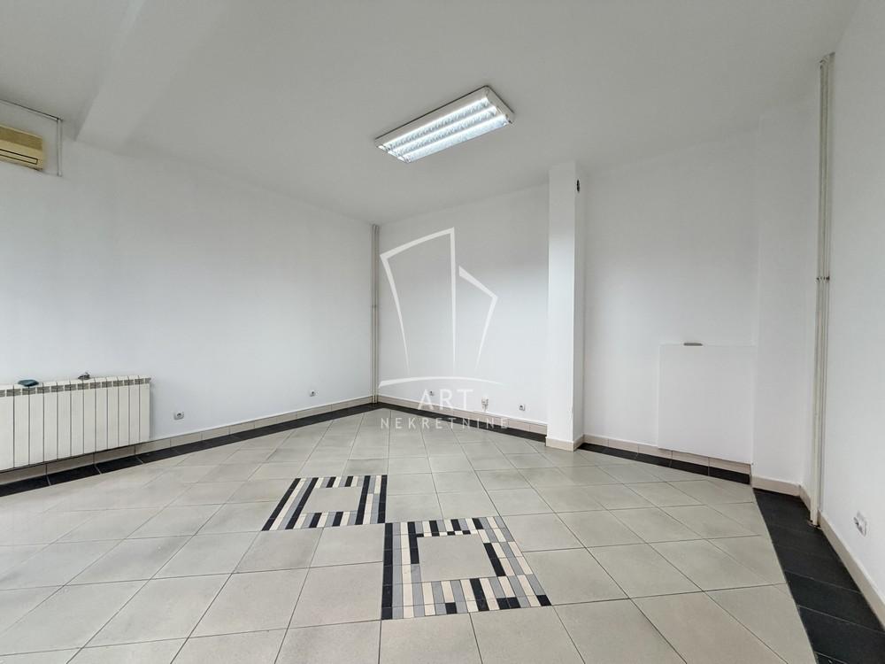 Slika 5 - Gavrila Principa,  Lokal za izdavanje, 380m2, 4.100€