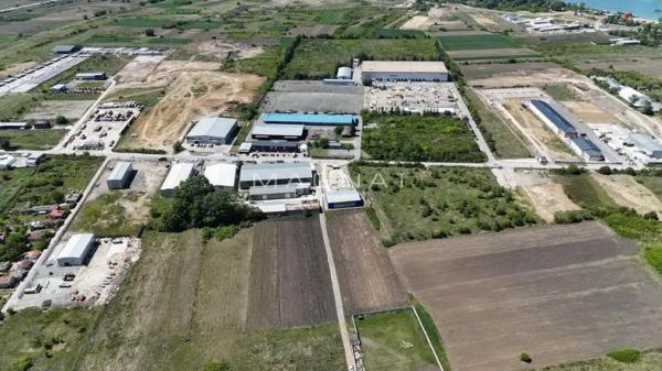 Slika 2 -  Plac na prodaju, Čukarica, Makiš, 399.000€