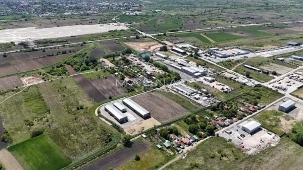 Slika 3 -  Plac na prodaju, Čukarica, Makiš, 399.000€
