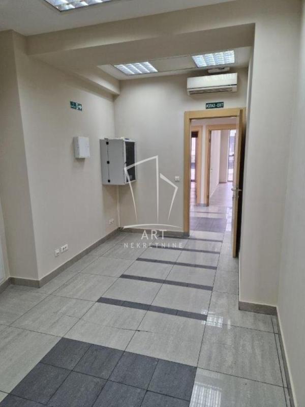 Slika 8 - Brankova,  Lokal za izdavanje, 181m2, 3.600€