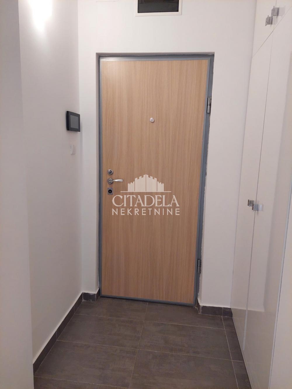 Slika 8 - Jelene Ćetković, Trosoban stan na prodaju, 55m2, 296.000€