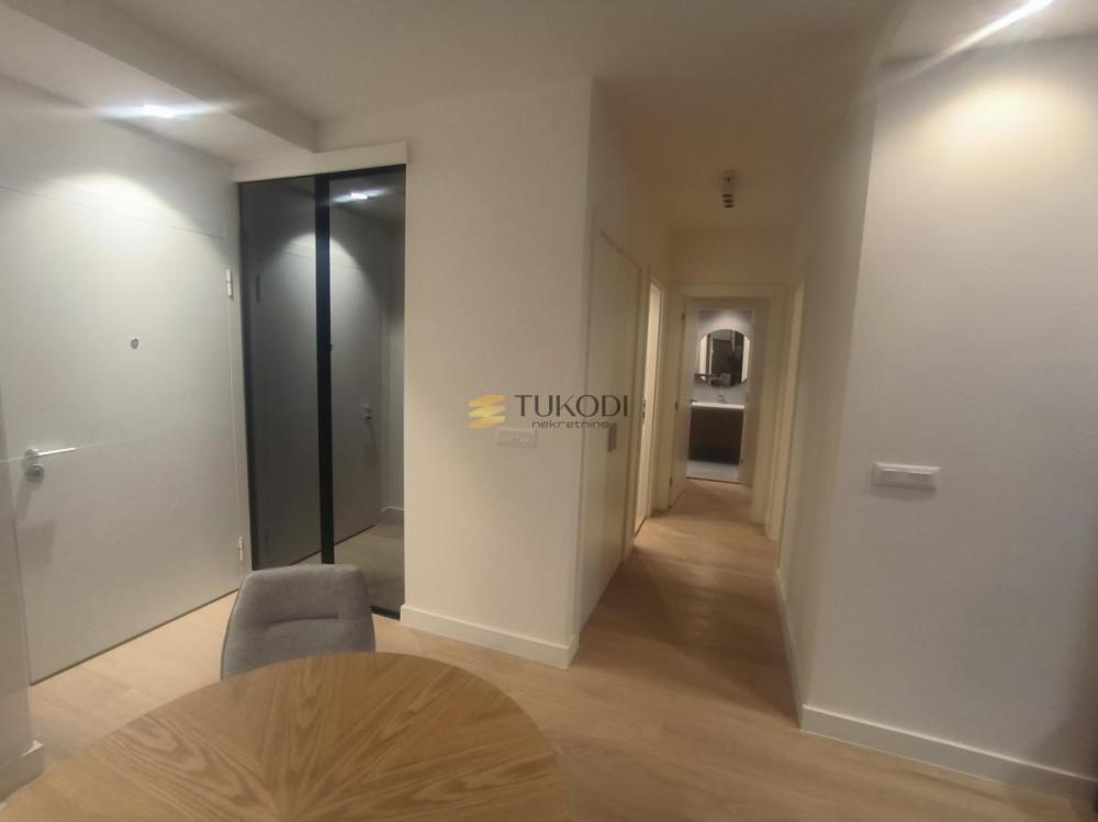 Slika 5 - Dvoiposoban stan za izdavanje, 75m2, 1.600€