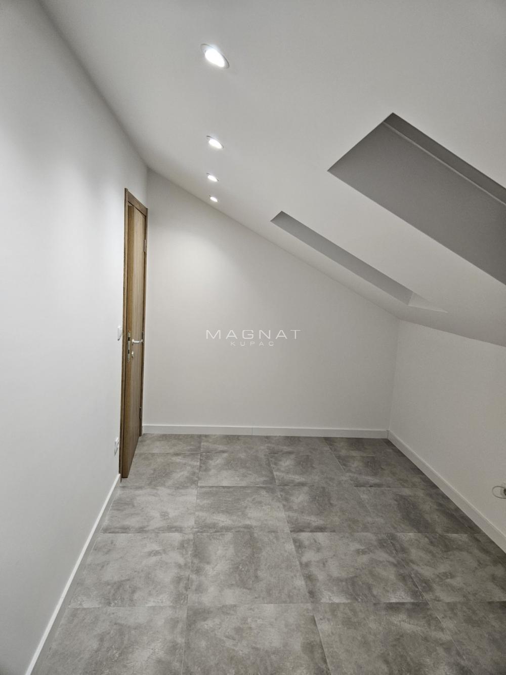 Slika 5 - Ugrinovački put, Trosoban stan na prodaju, 59m2, 159.000€