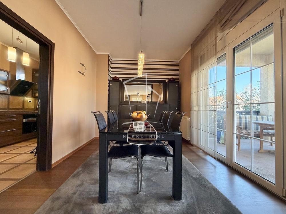 Slika 3 - Gordane Kosanović, Kuća na prodaju, 510m2, 520.000€