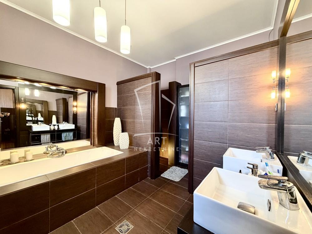 Slika 9 - Gordane Kosanović, Kuća na prodaju, 510m2, 520.000€