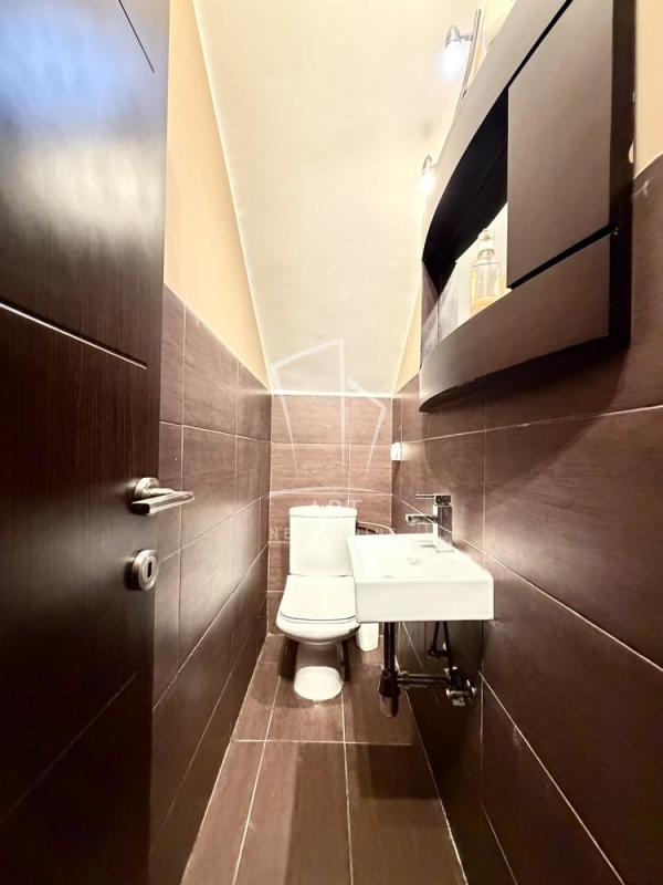 Slika 10 - Gordane Kosanović, Kuća na prodaju, 510m2, 520.000€