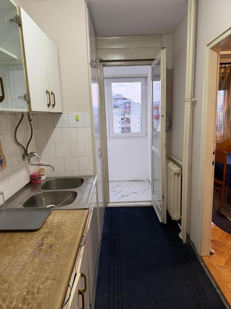 Slika 7 - Vojvode Misica 60, Trosoban stan za izdavanje, 80m2, 400€