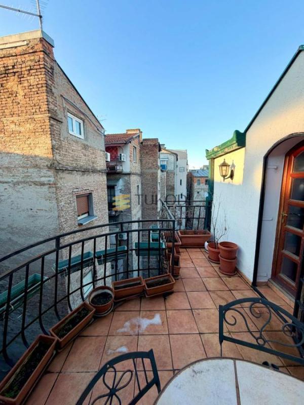 Slika 9 - Petosoban stan za izdavanje, 210m2, 1.950€