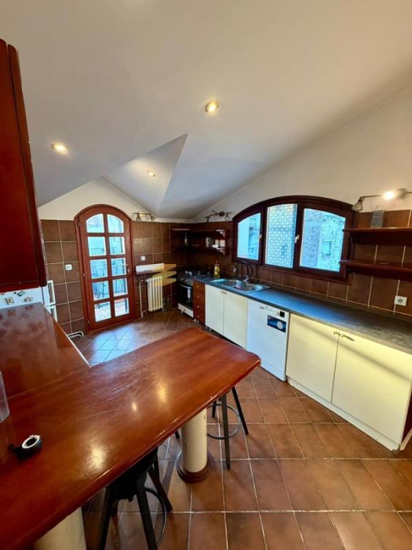 Slika 3 - Petosoban stan za izdavanje, 210m2, 1.950€