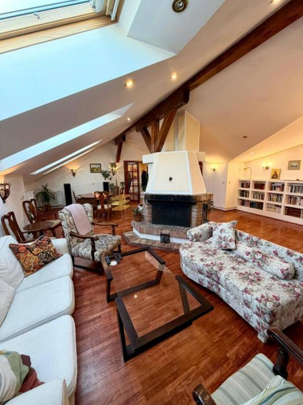 Slika 6 - Petosoban stan za izdavanje, 210m2, 1.950€