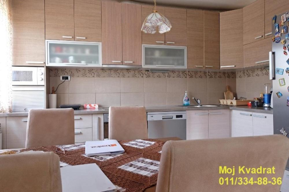 Slika 5 -  Stan na prodaju, 136m2, 278.000€