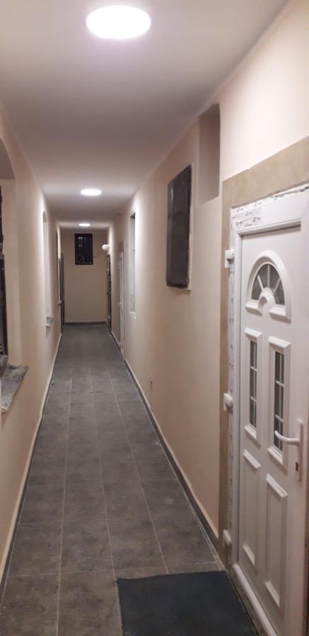 Slika 5 - Jednosoban stan za izdavanje, 23m2, 200€