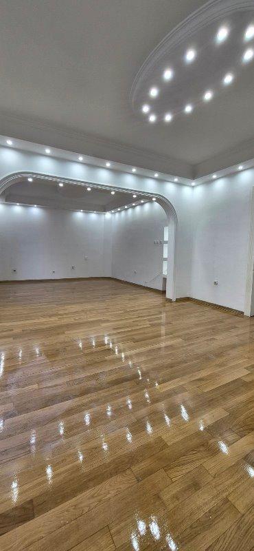 Glavna slika -Bulevar kralja Aleksandra,  Lokal za izdavanje, 144m2, 1.990€