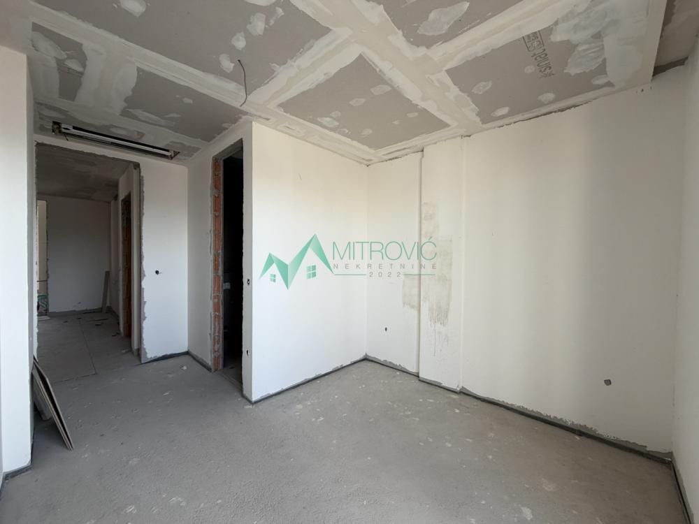 Slika 9 - Petosoban stan na prodaju, 253m2, 499.999€