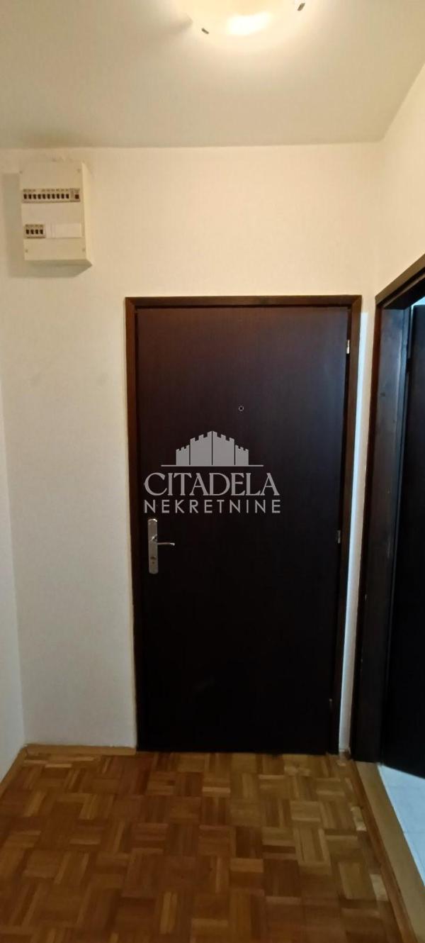 Slika 2 - Milana Bartoša, Jednoiposoban stan za izdavanje, 37m2, 250€