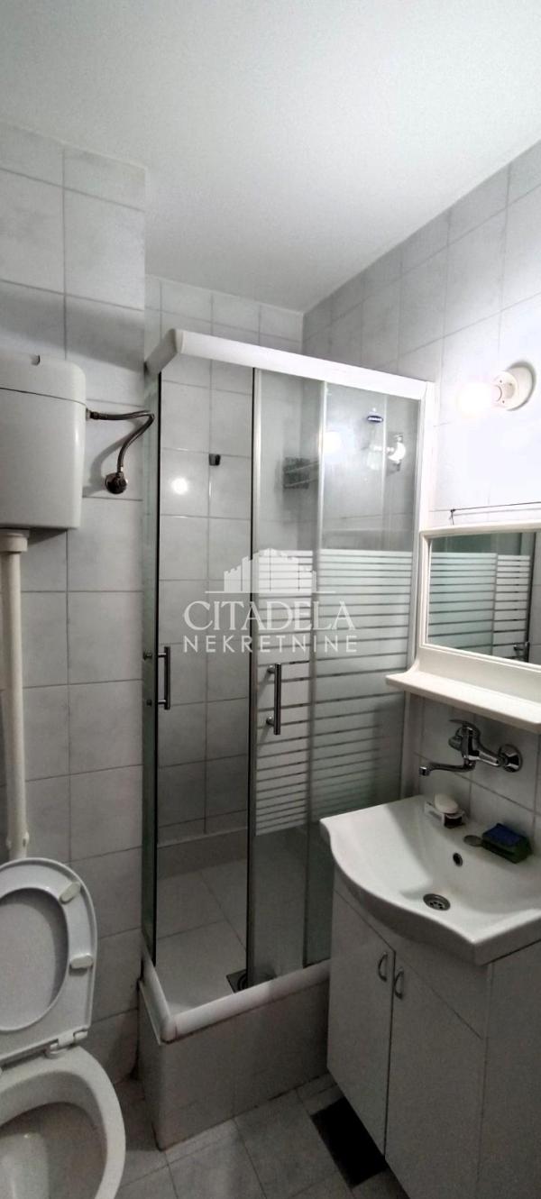 Slika 5 - Milana Bartoša, Jednoiposoban stan za izdavanje, 37m2, 250€