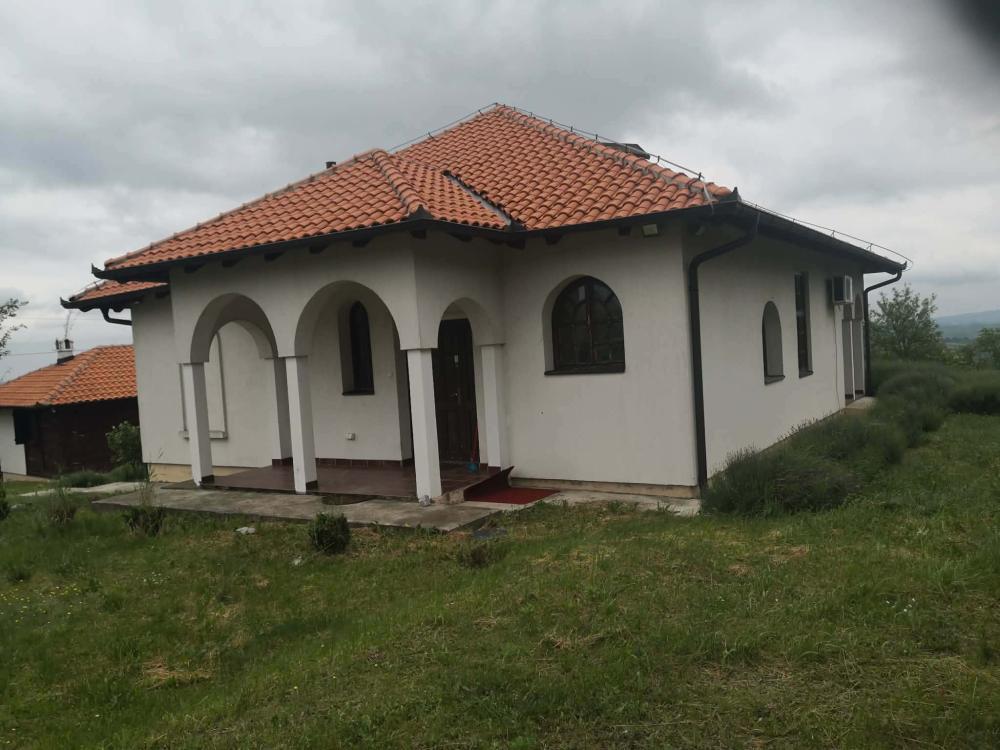 Slika 2 - Cede Milosavljevica,  Kuća na prodaju, 345m2, 550.000€