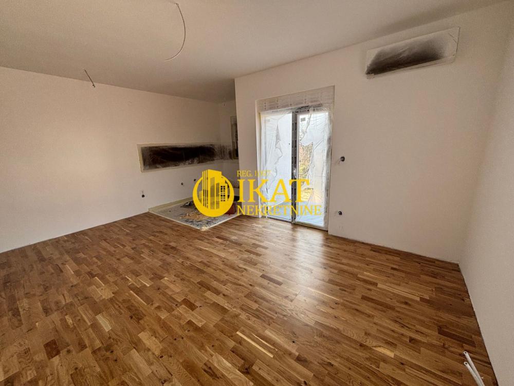 Slika 3 - Bulevar JNA, Jednoiposoban stan na prodaju, 50m2, 127.500€