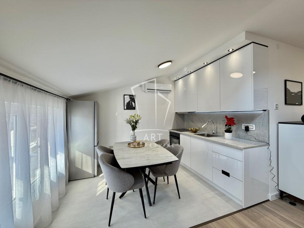 Slika 8 - Mirijevski Bulevar, Dvosoban stan za izdavanje, 55m2, 700€