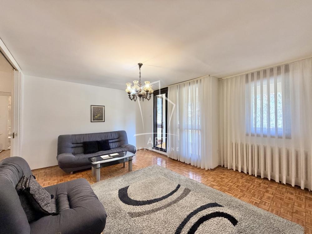 Glavna slika -Petefijeva, Četvorosoban stan na prodaju, 99m2, 260.000€