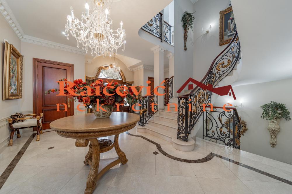 Slika 6 - Aleksandra Tirnanica Tirketa,  Kuća za izdavanje, 1118m2, 12.000€