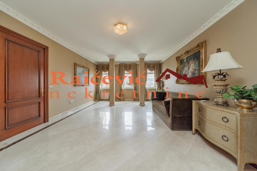 Slika 9 - Aleksandra Tirnanica Tirketa,  Kuća za izdavanje, 1118m2, 12.000€