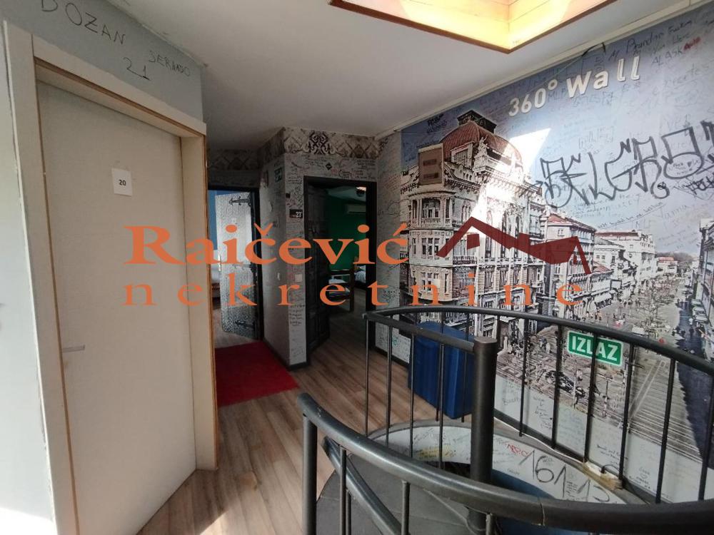 Slika 3 - Kneza Mihaila, Šestoiposoban stan na prodaju, 170m2, 888.000€