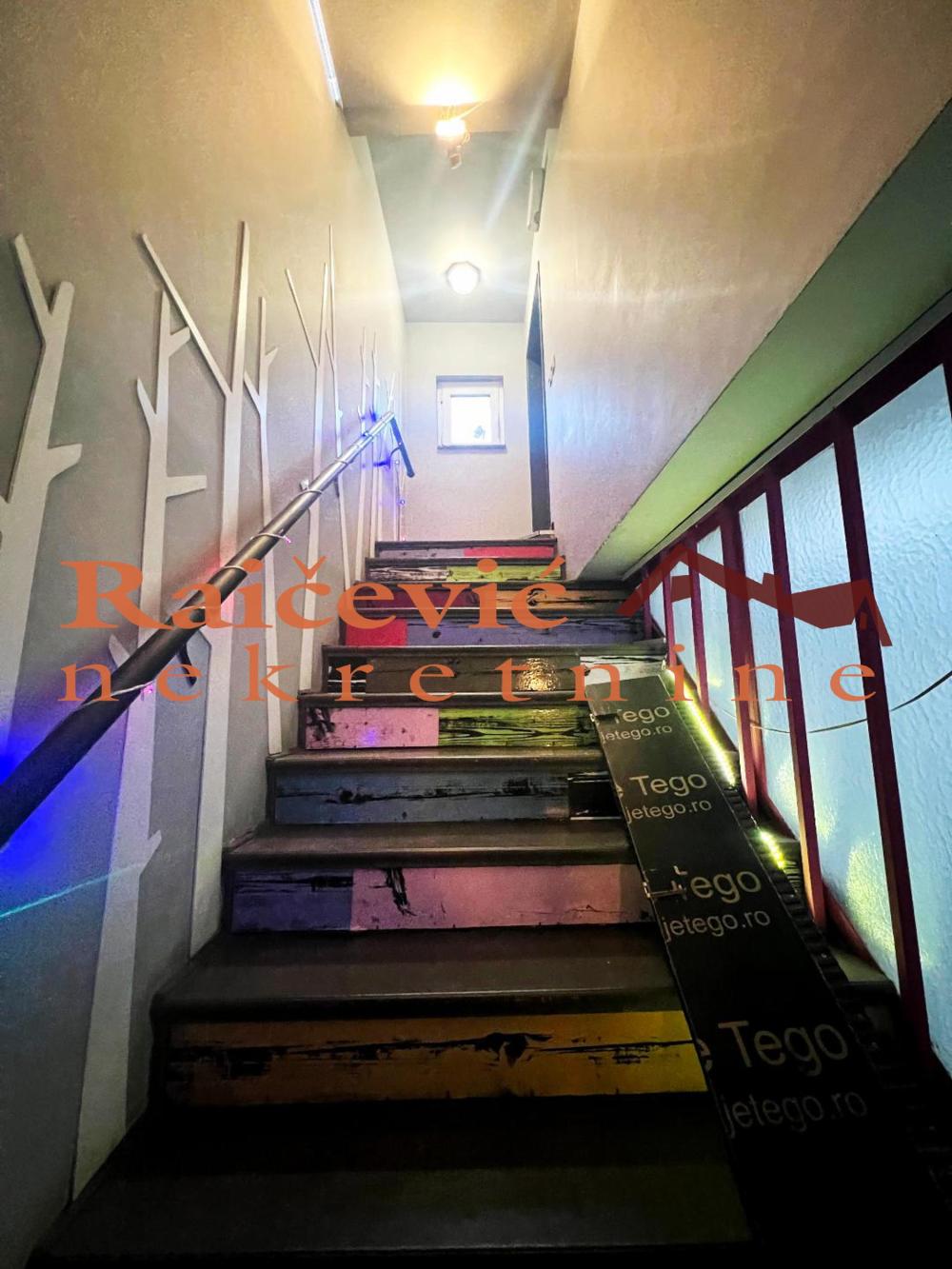 Slika 11 - Kneza Mihaila, Šestoiposoban stan na prodaju, 170m2, 888.000€