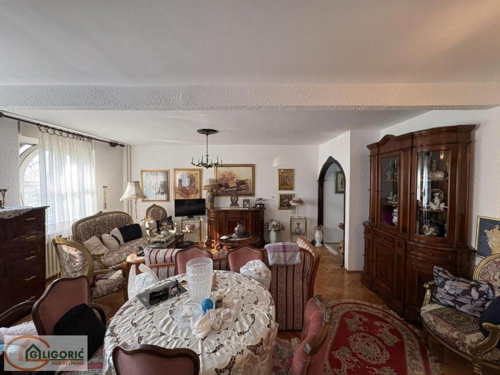 Slika 5 - Borivoja Stevanovića, Dvoiposoban stan na prodaju, 80m2, 234.000€