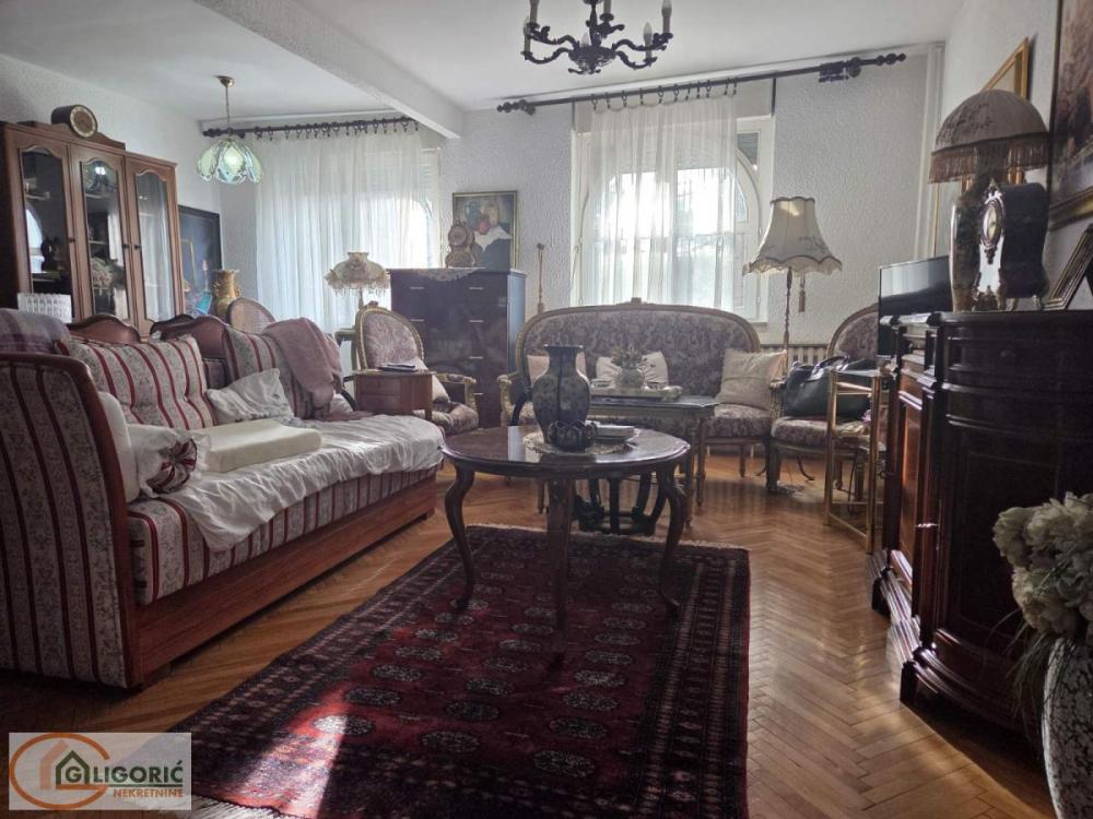 Slika 2 - Borivoja Stevanovića, Dvoiposoban stan na prodaju, 80m2, 234.000€