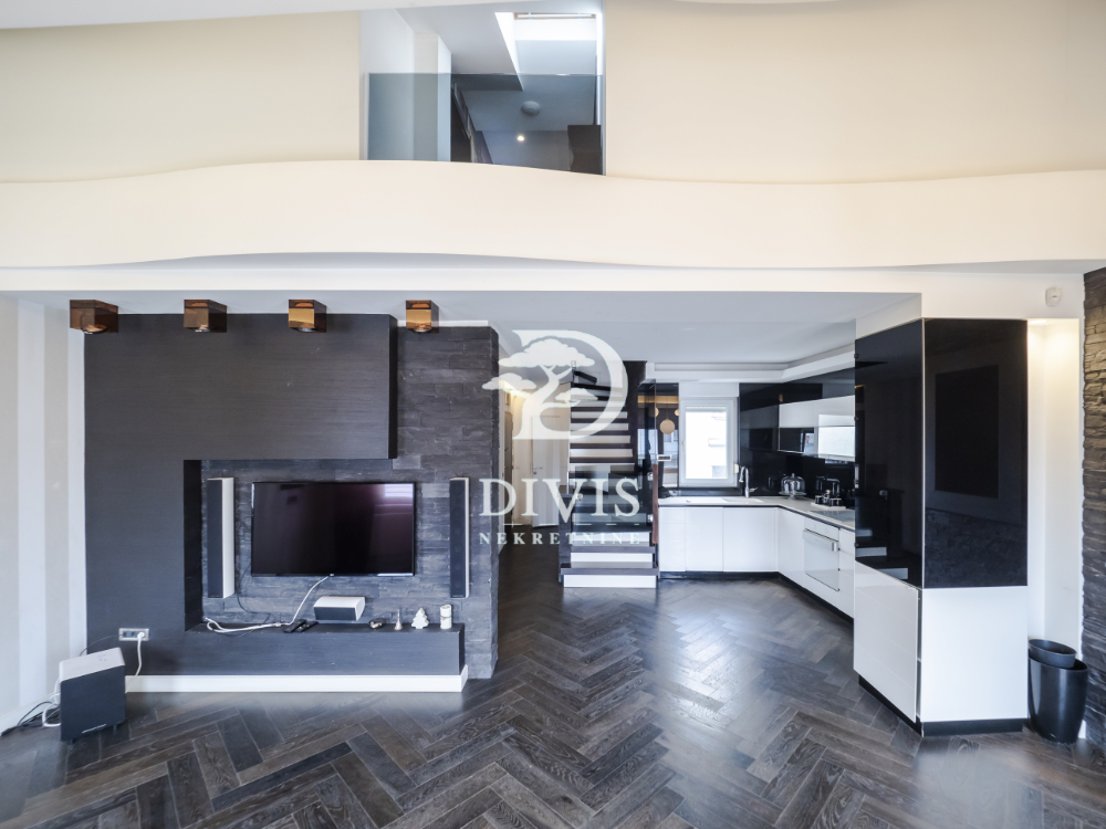 Slika 1 - Gajeva, Četvorosoban stan na prodaju, 117m2, 425.000€