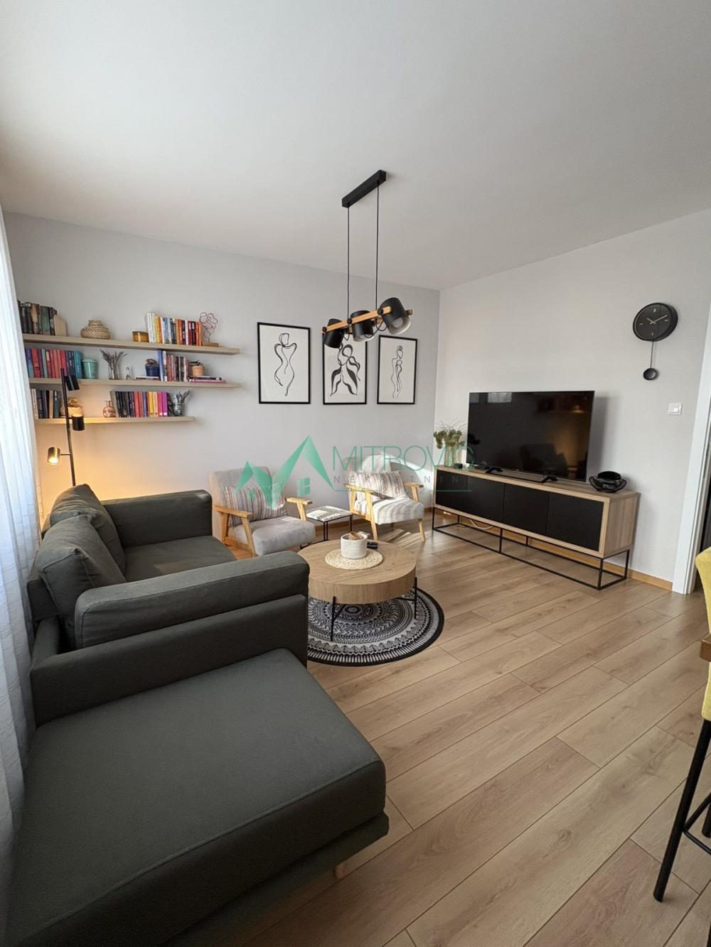 Glavna slika -Dvoiposoban stan na prodaju, 51m2, 136.500€