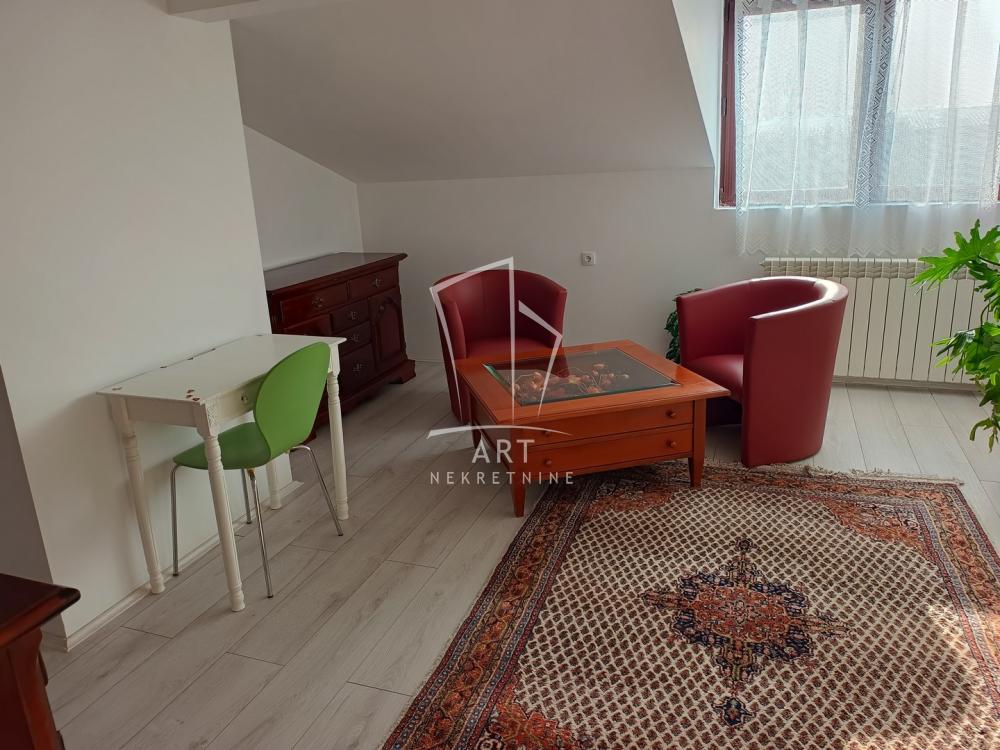 Slika 5 - Podavalska, Četvoroiposoban stan za izdavanje, 82m2, 550€