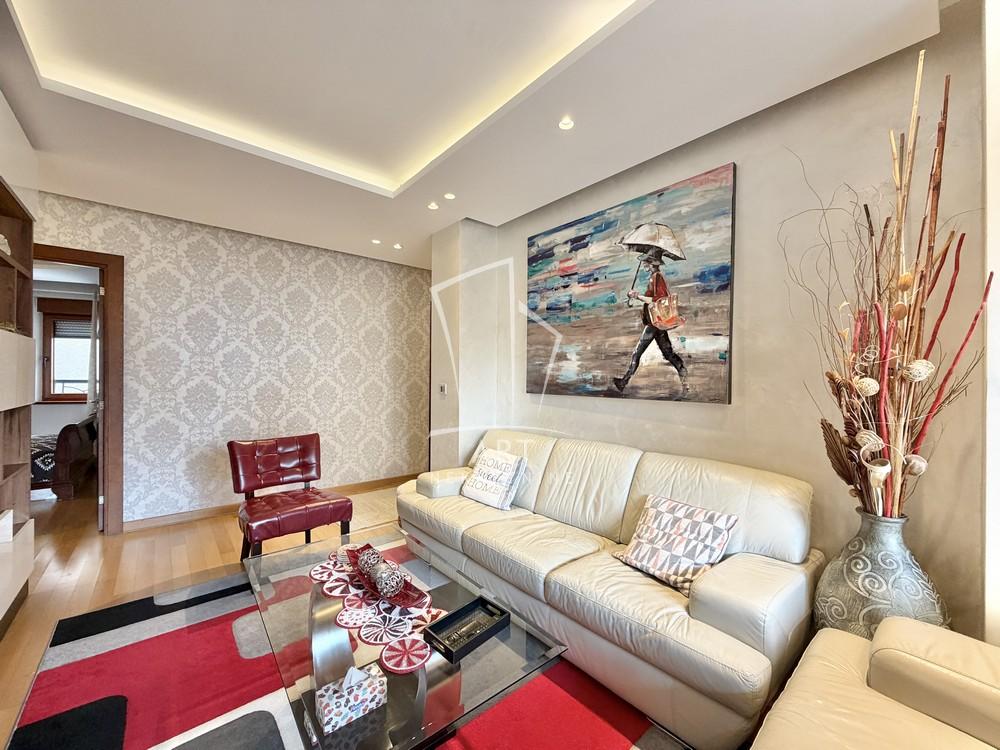 Slika 1 - Vojislava Ilića, Četvorosoban stan na prodaju, 88m2, 380.000€