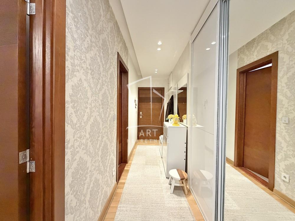 Slika 5 - Vojislava Ilića, Četvorosoban stan na prodaju, 88m2, 380.000€