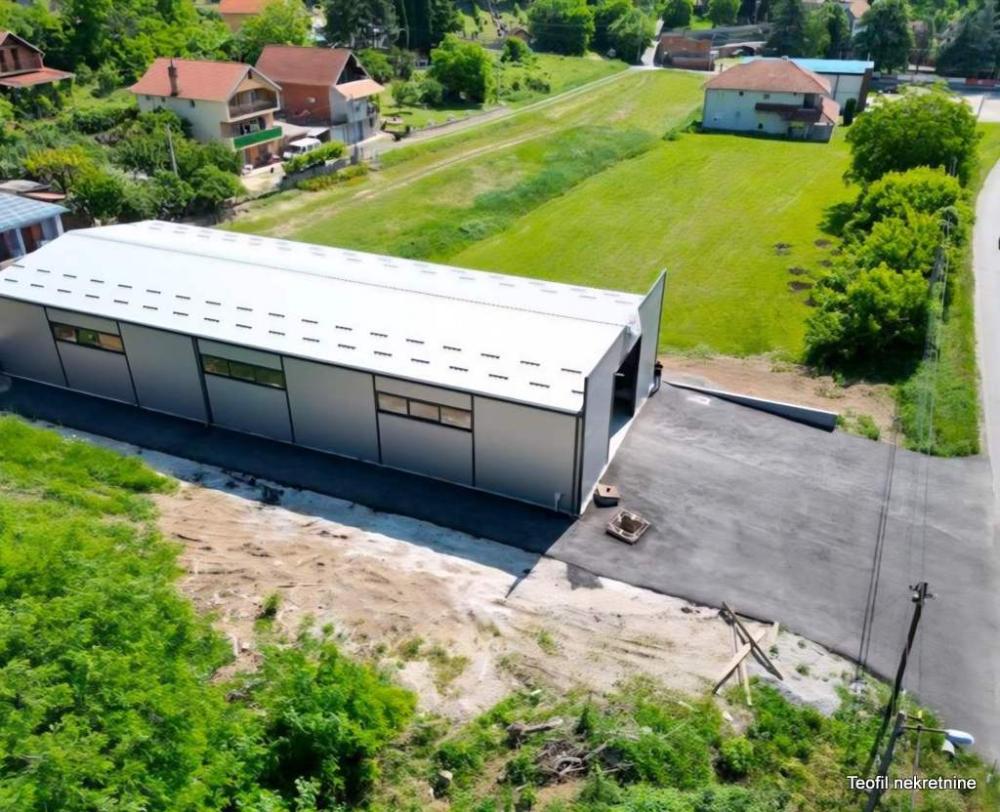 Slika 1 - Bulevar revolucije,  Lokal za izdavanje, 500m2, 2.000€