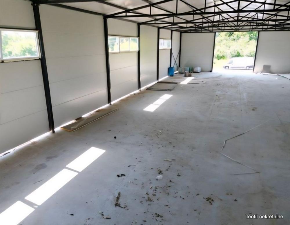 Slika 6 - Bulevar revolucije,  Lokal za izdavanje, 500m2, 2.000€