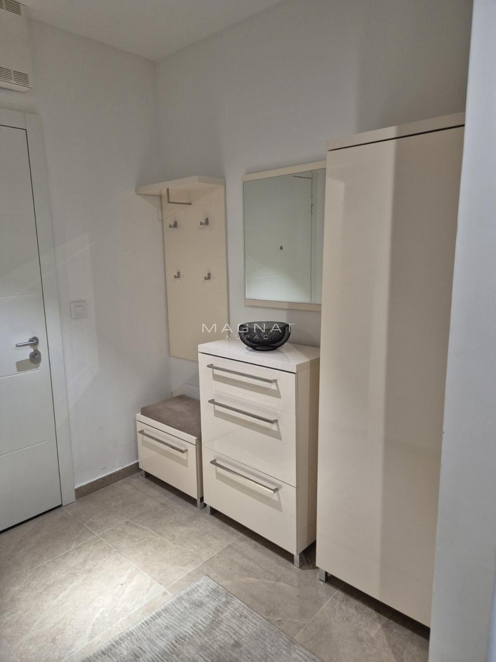 Slika 4 - Tadije Sondermajera, Četvorosoban stan za izdavanje, 100m2, 1.800€