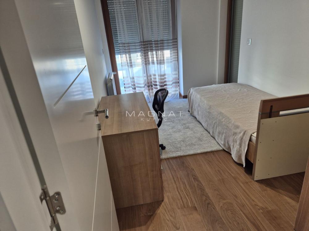 Slika 5 - Tadije Sondermajera, Četvorosoban stan za izdavanje, 100m2, 1.800€