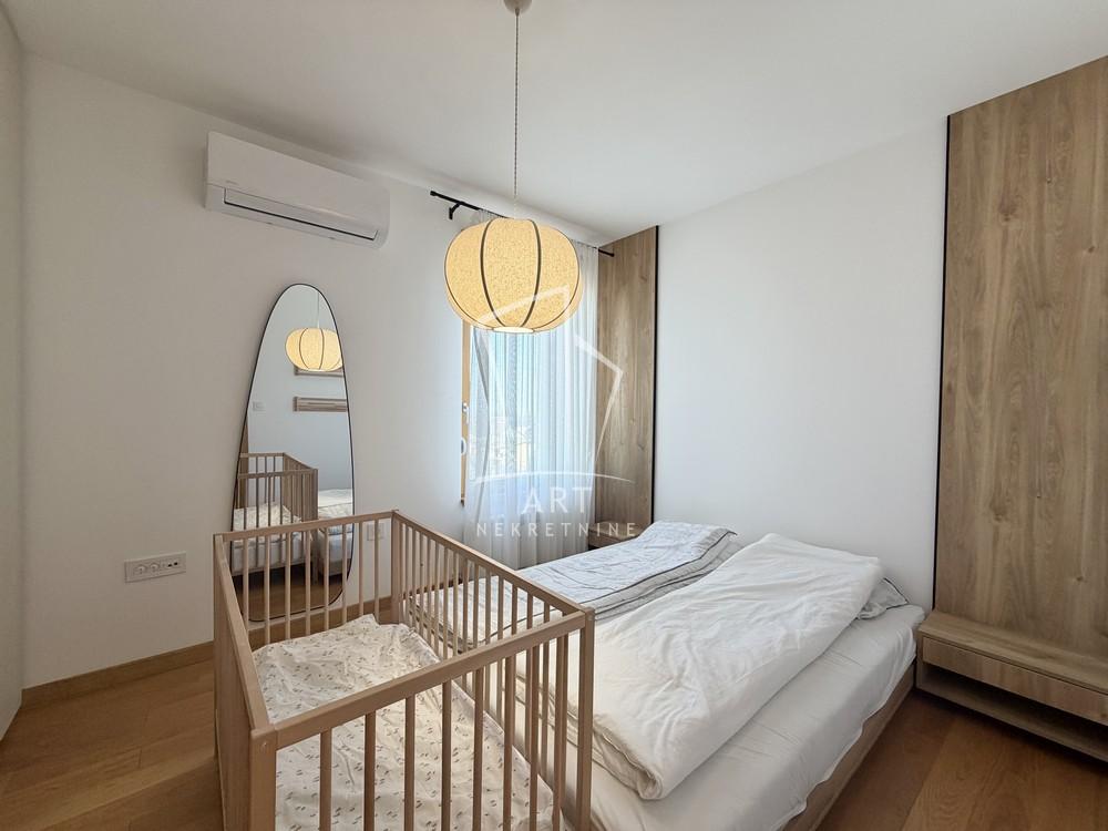 Slika 7 - Cara Dušana, Četvorosoban stan na prodaju, 115m2, 399.000€